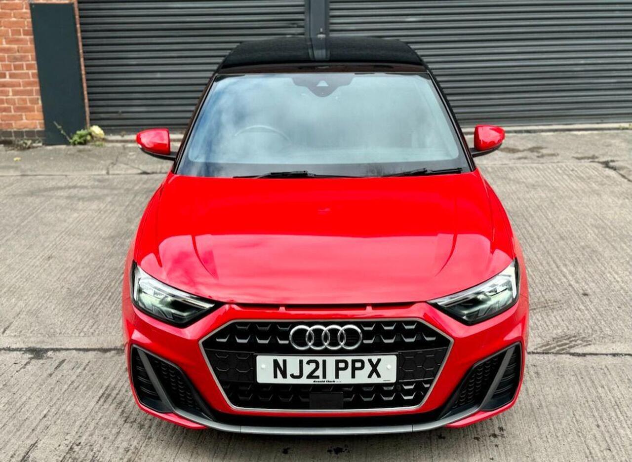 Audi A1 — photo 7