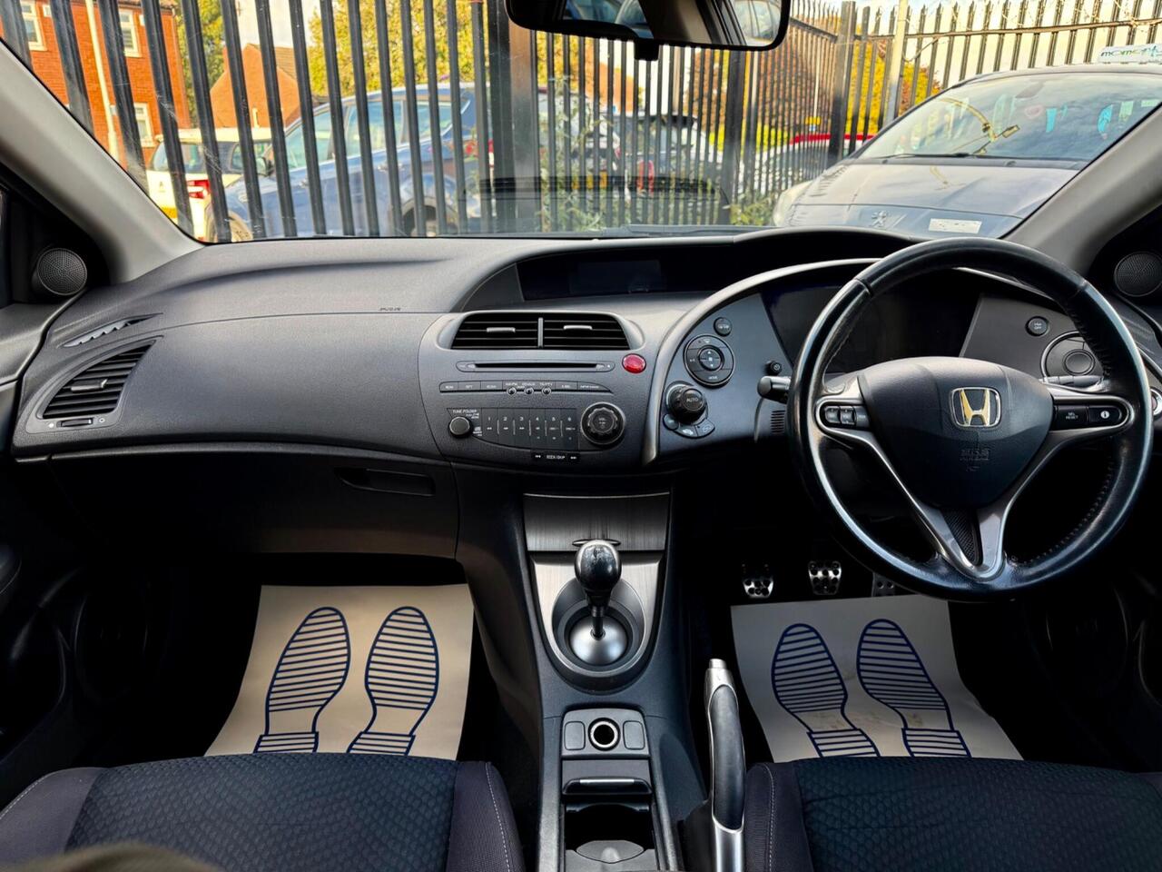 Honda Civic — photo 54