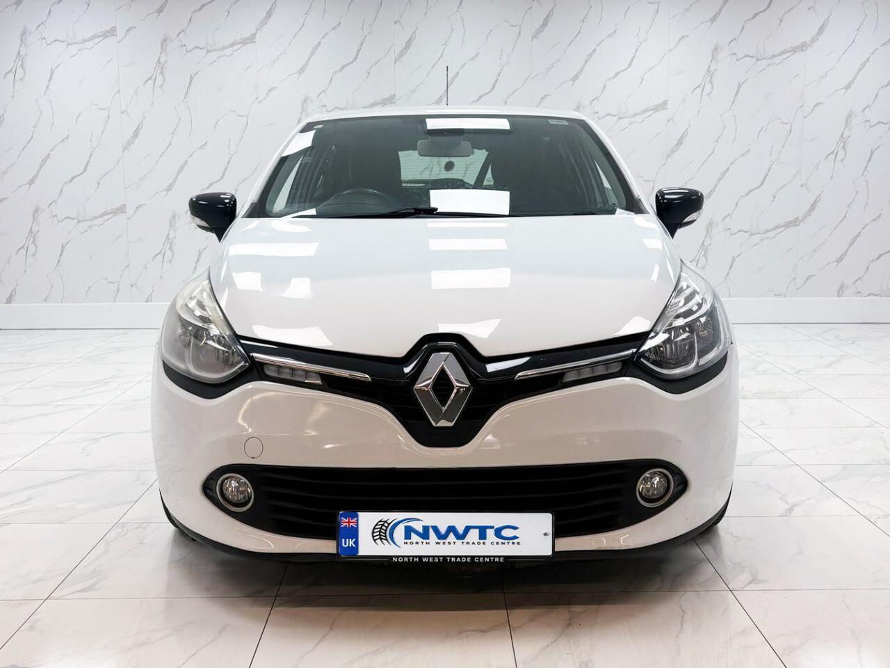 Renault Clio — photo 5