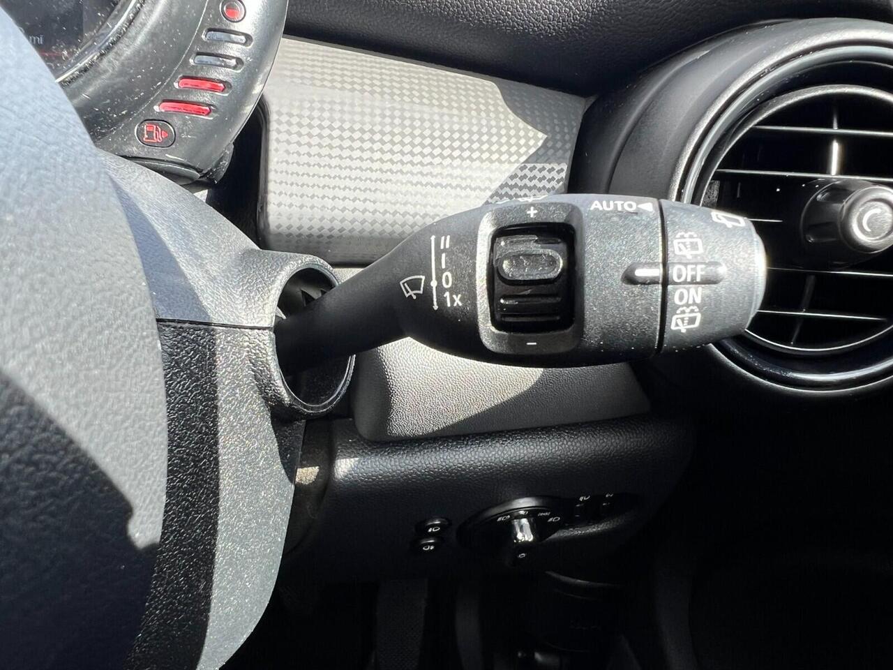 MINI Hatch — photo 33