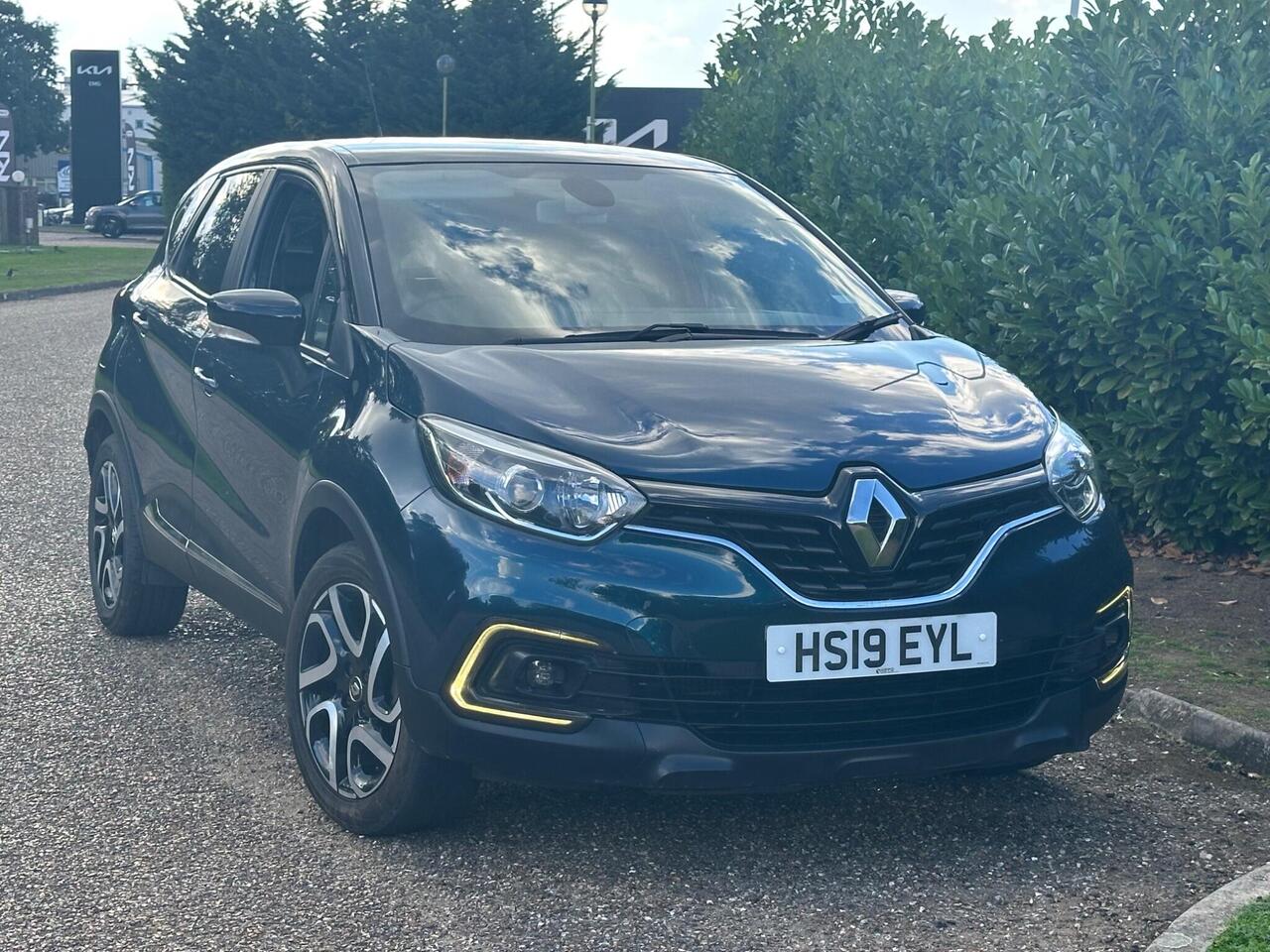 Renault Captur — photo 9
