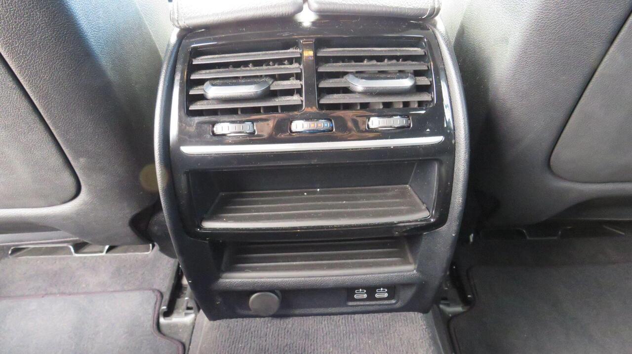 BMW 5 Series — photo 26