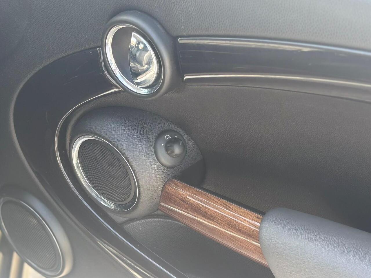 MINI Hatch — photo 10