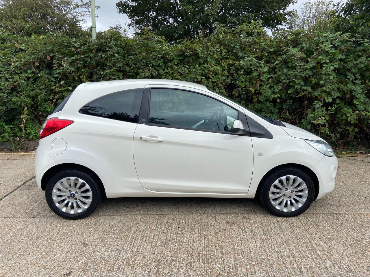 Ford Ka — photo 8