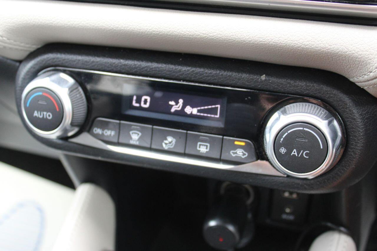Nissan Micra — photo 22