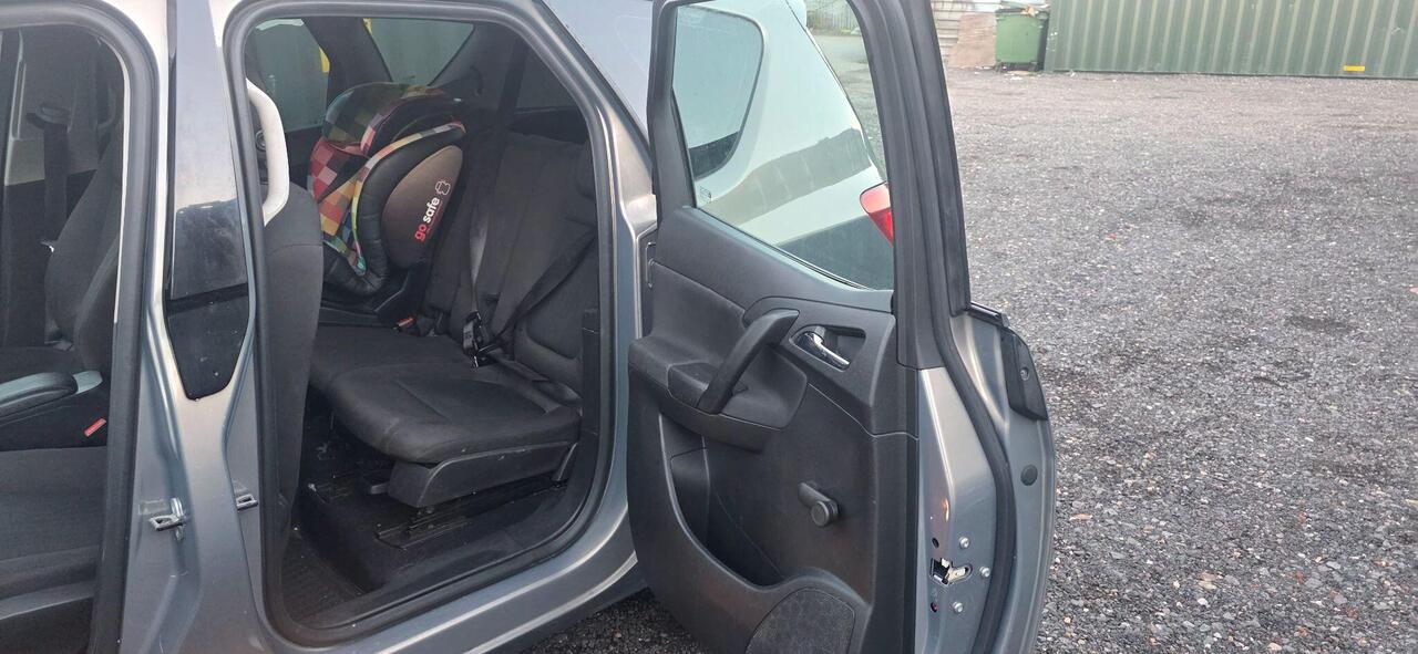 Vauxhall Meriva — photo 30