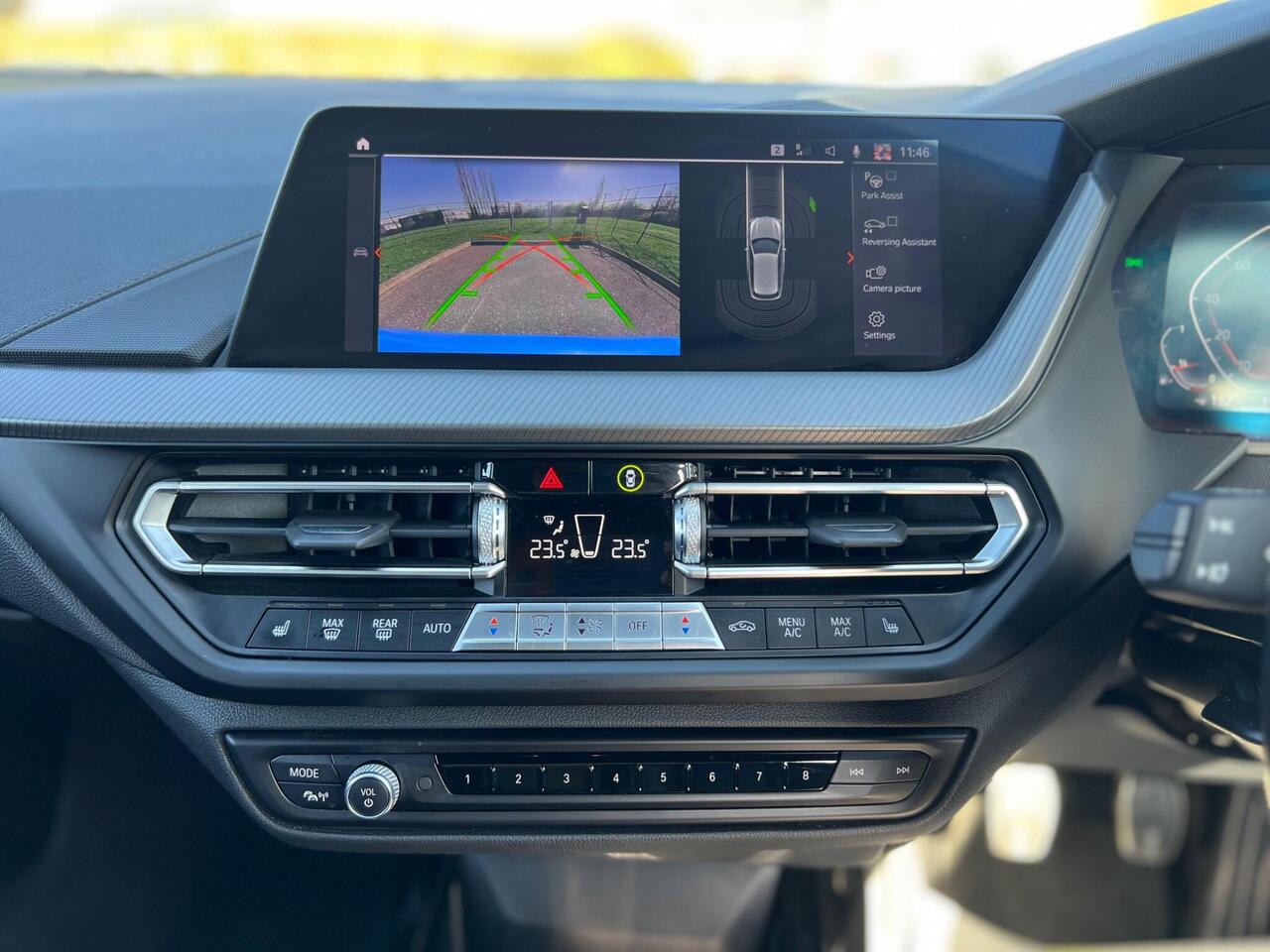 BMW 1 Series — photo 28