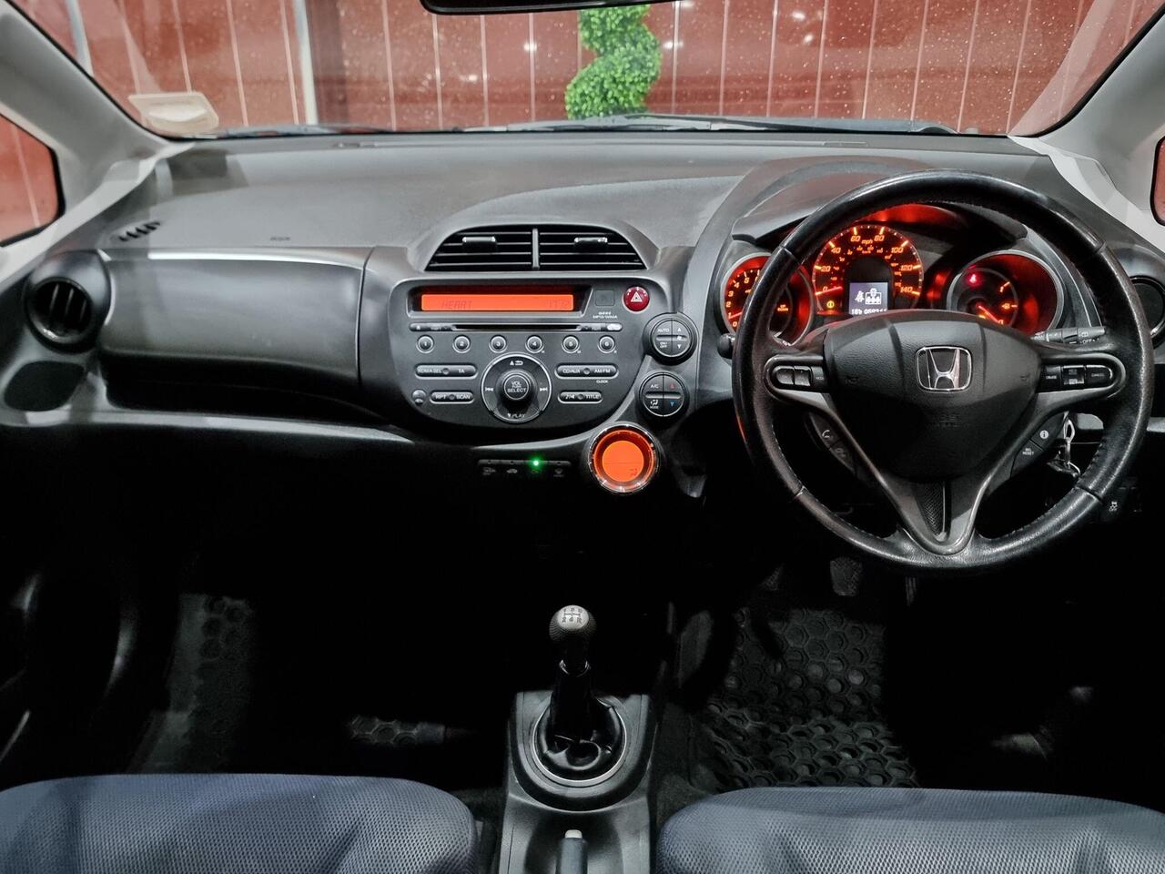 Honda Jazz — photo 10