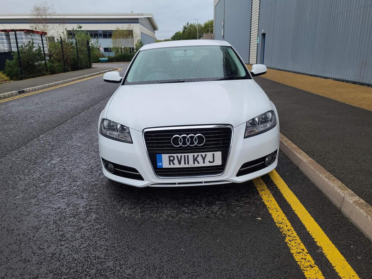Audi A3 — photo 2