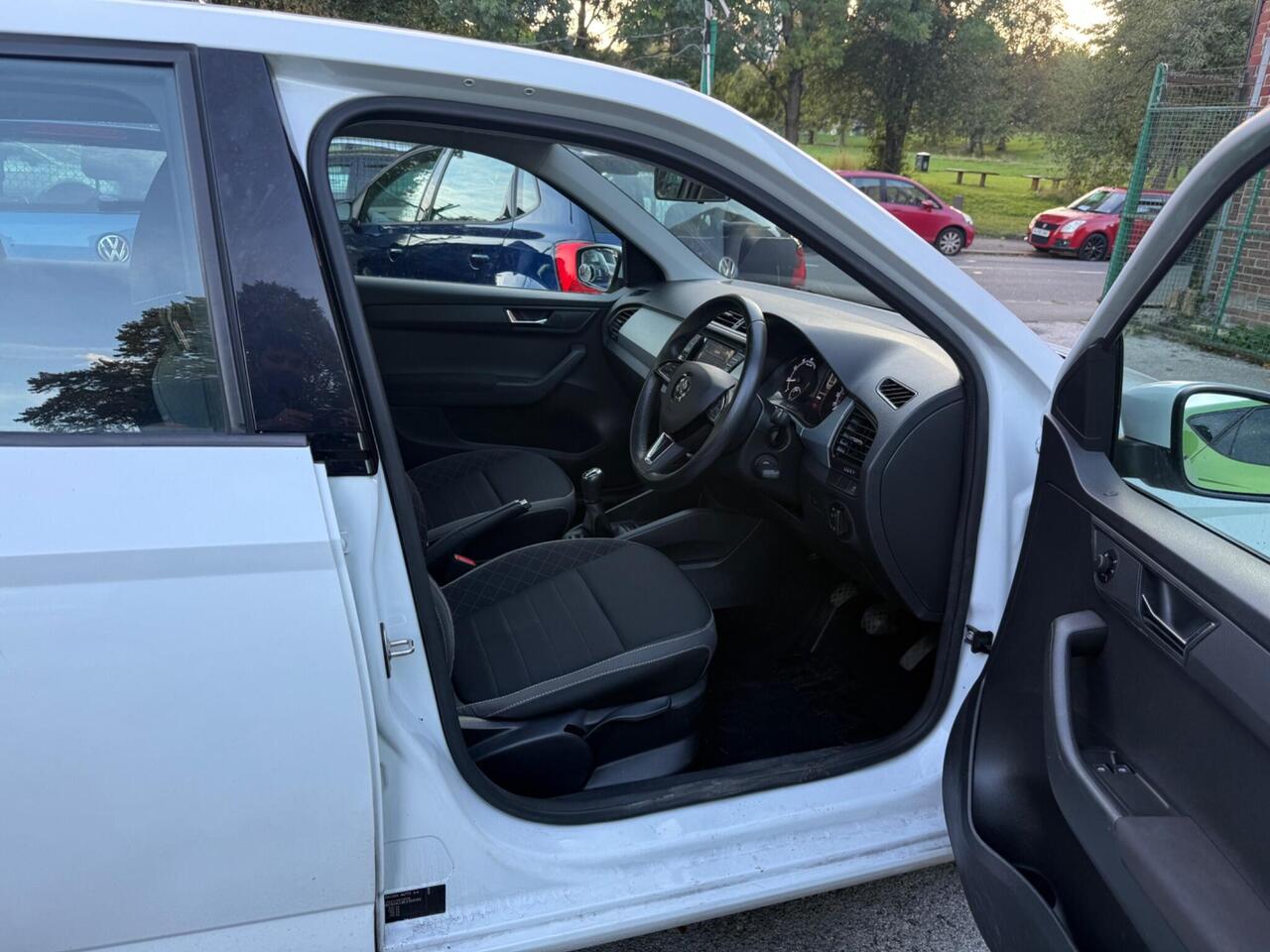 Skoda Fabia — photo 19