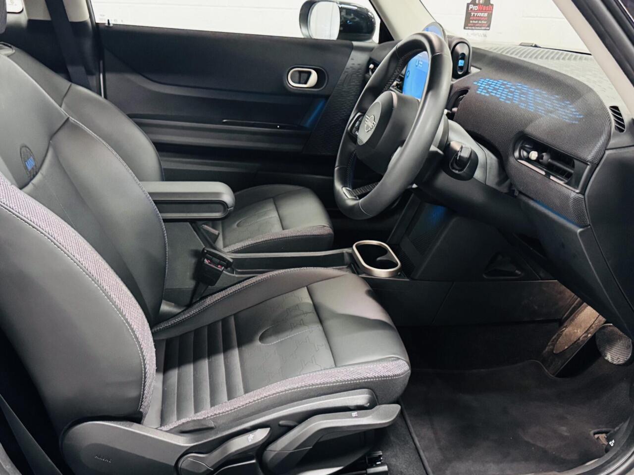 MINI Cooper — photo 9