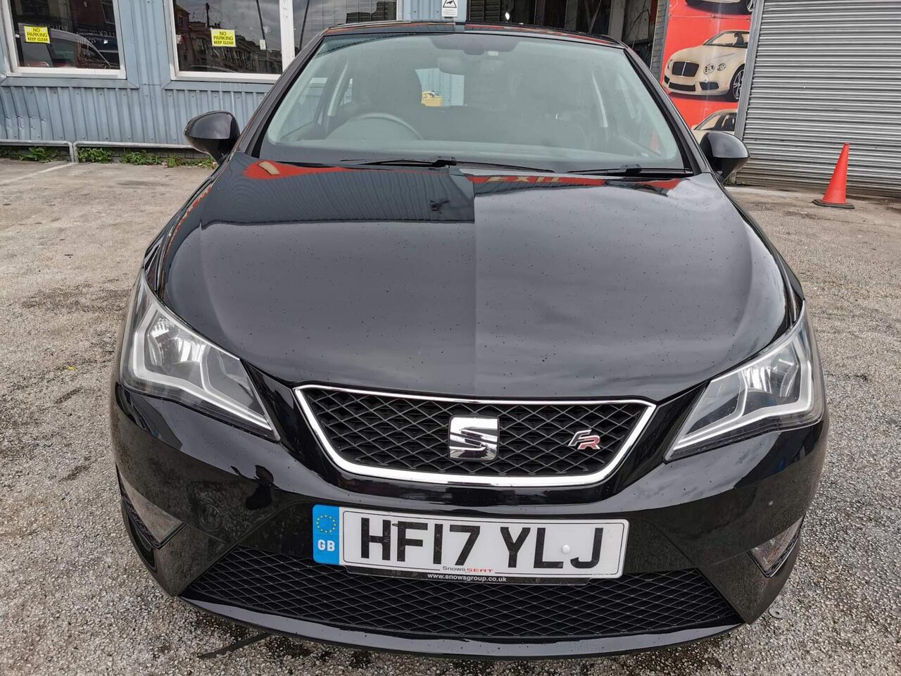 SEAT Ibiza — photo 2