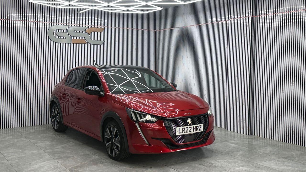 Peugeot 208 — photo 12