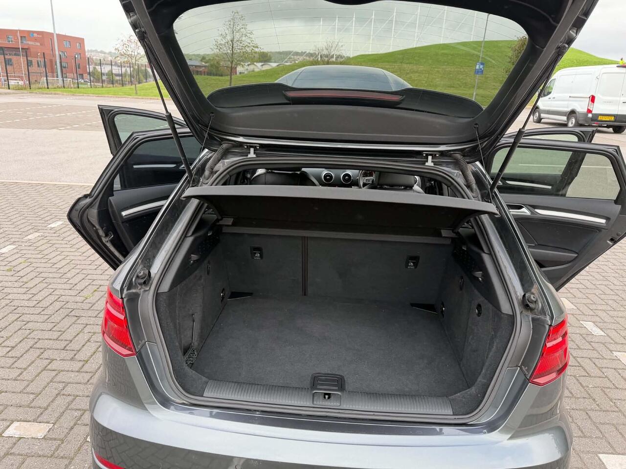 Audi A3 — photo 13