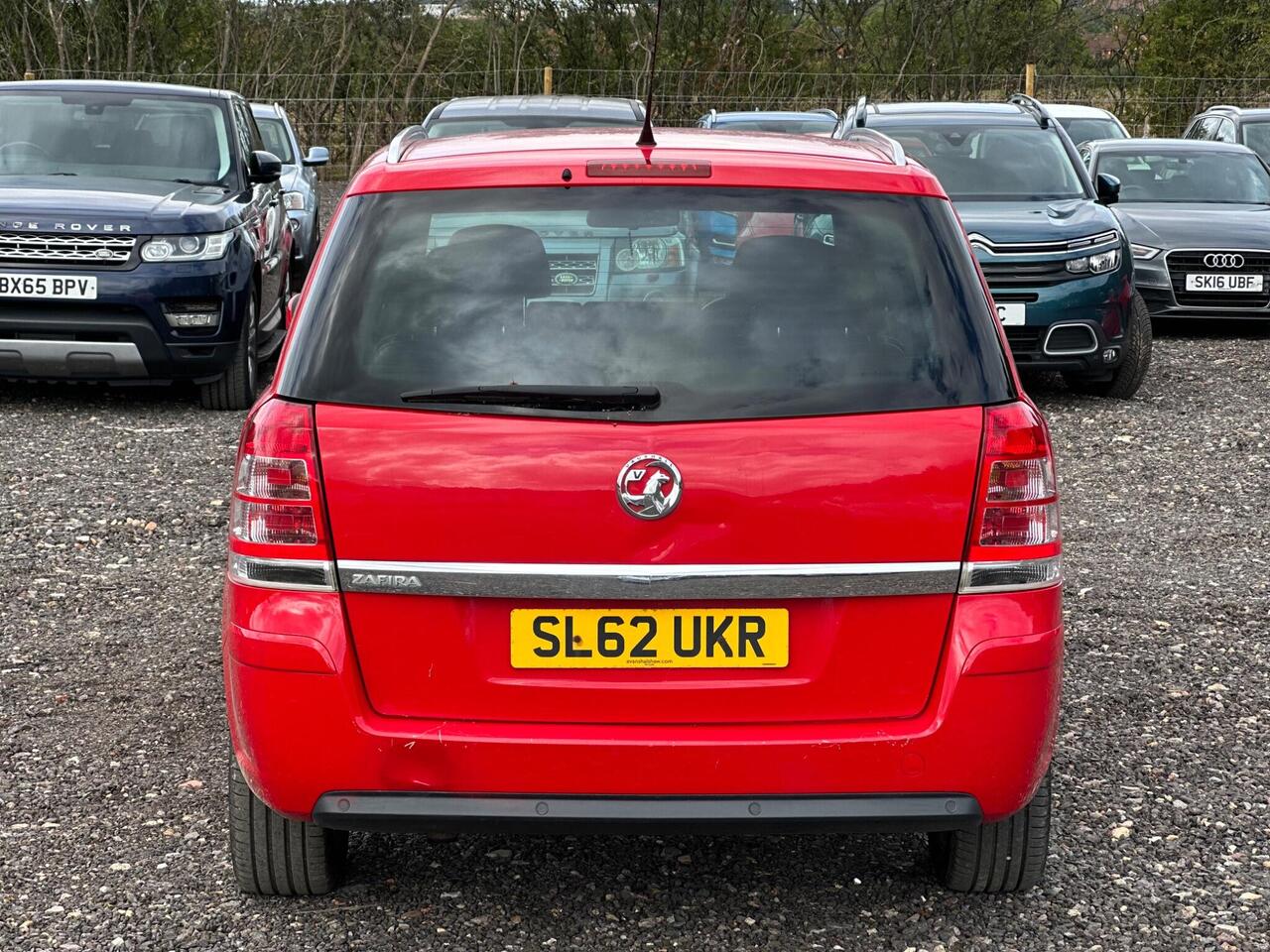 Vauxhall Zafira — photo 24