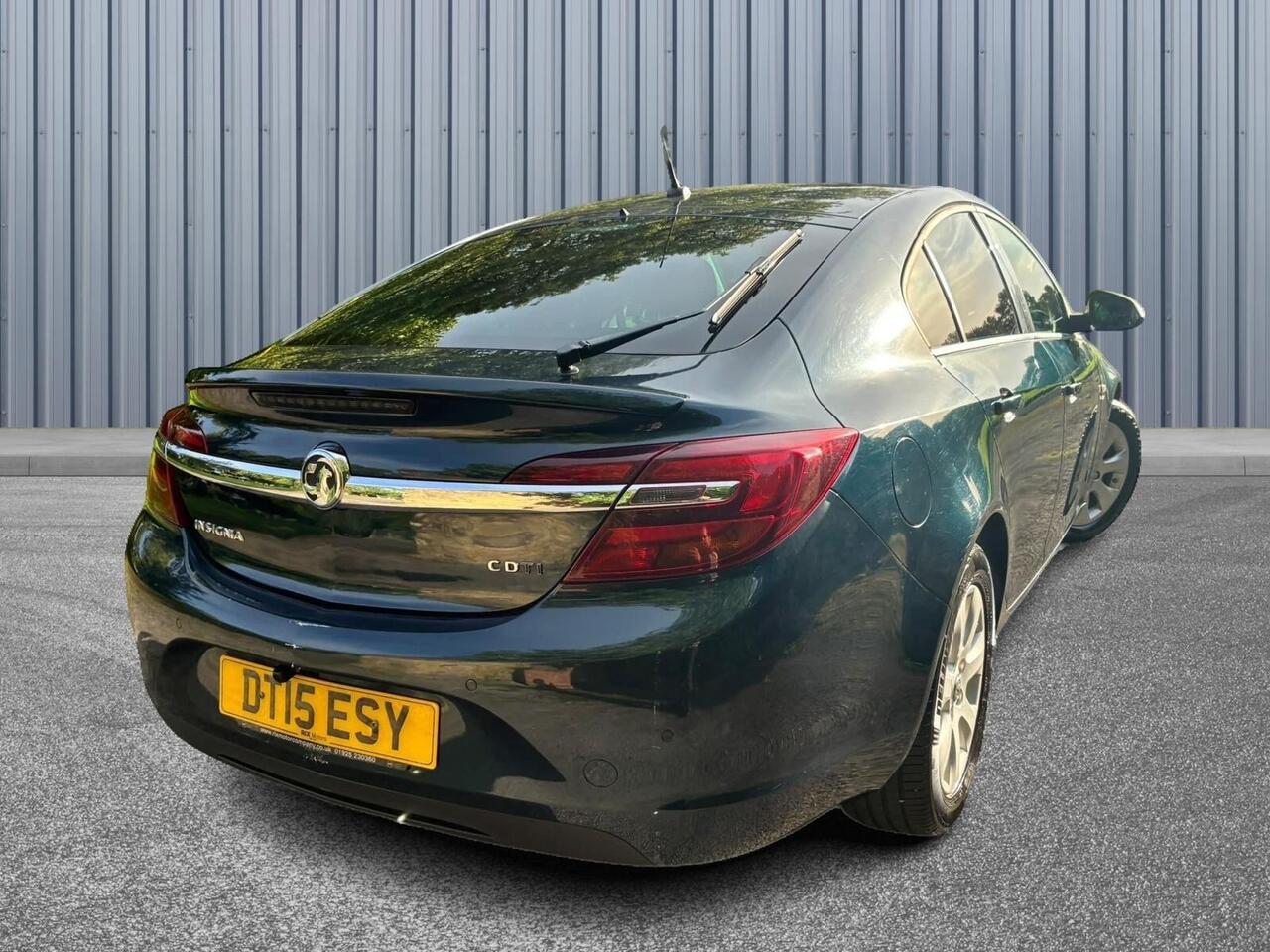 Vauxhall Insignia — photo 6