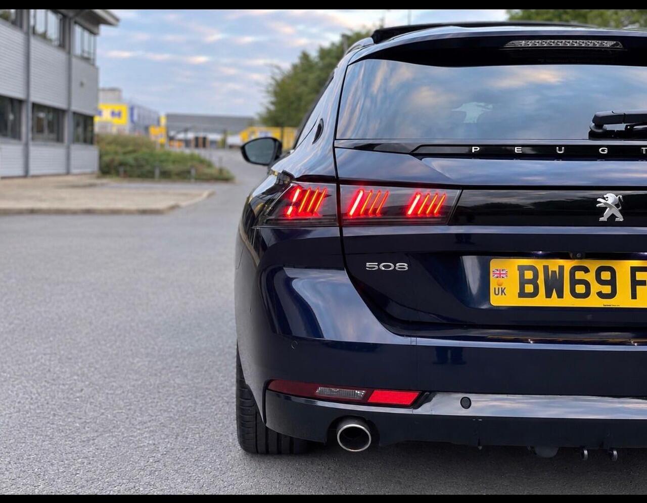 Peugeot 508 SW — photo 11