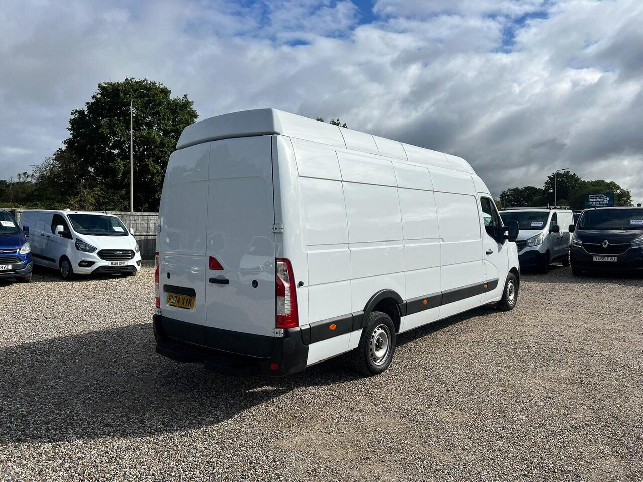 Renault Master — photo 6