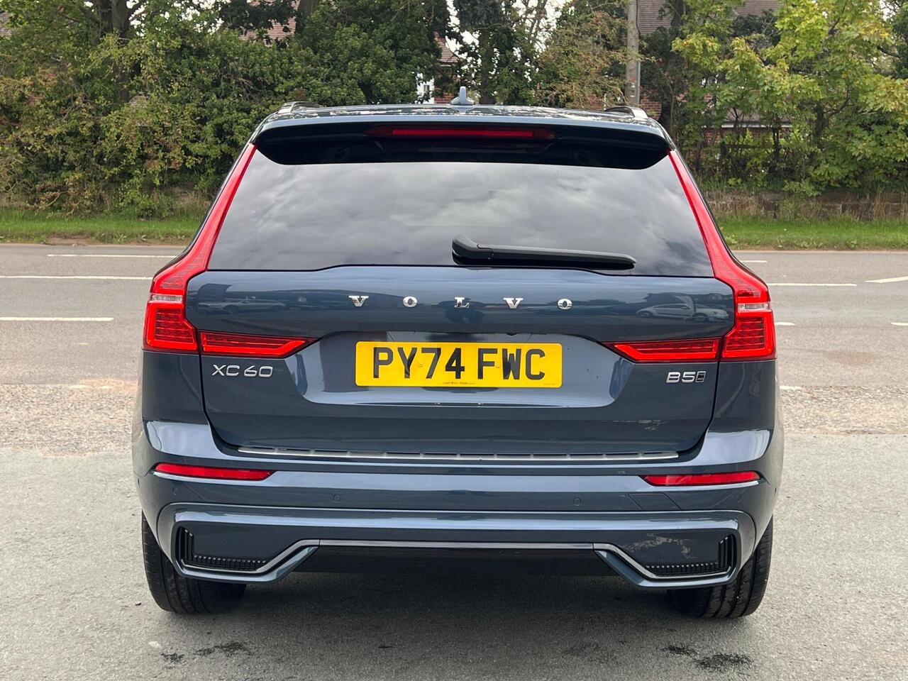 Volvo XC60 — photo 10