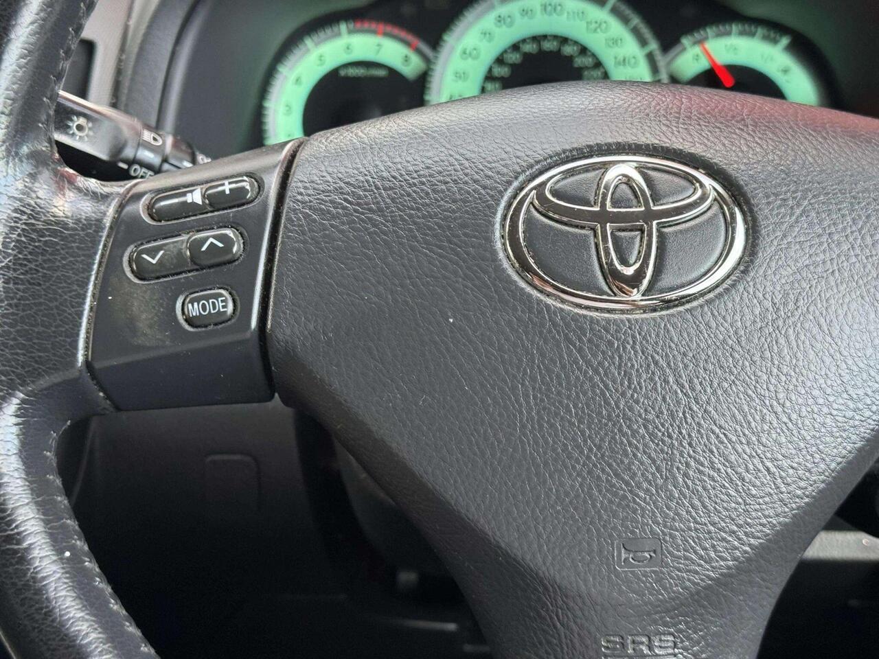 Toyota Corolla Verso — photo 46