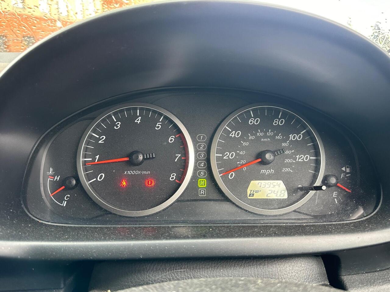 Mazda Mazda2 — photo 18