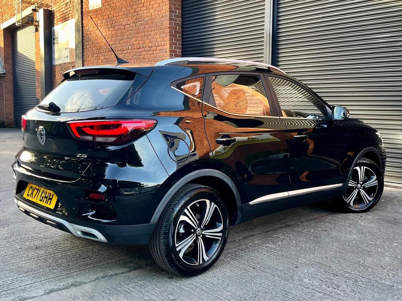 MG MG ZS — photo 21