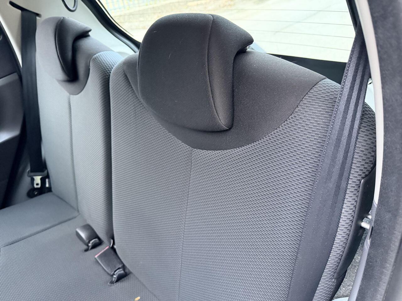 Toyota AYGO — photo 45