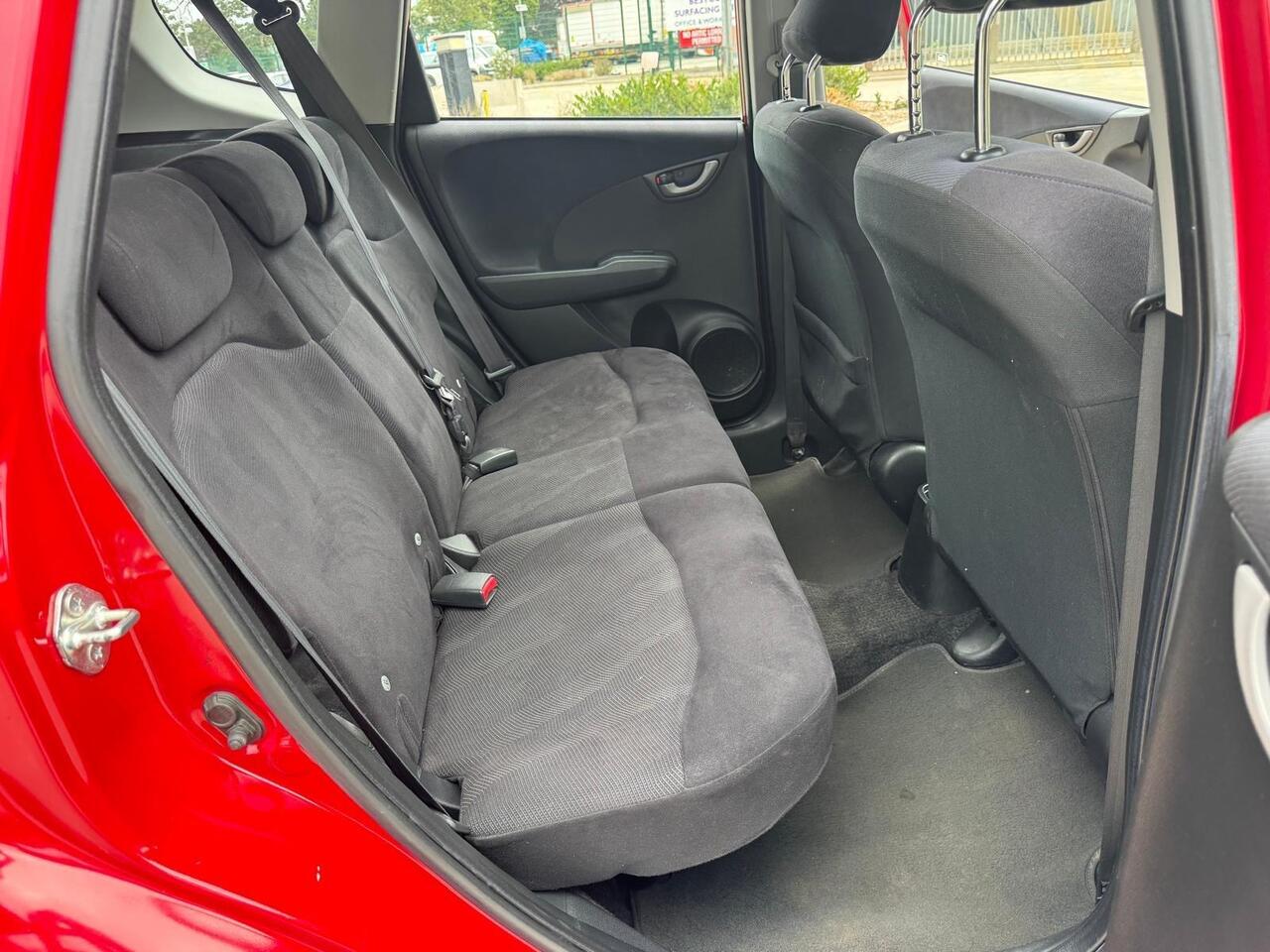 Honda Jazz — photo 17