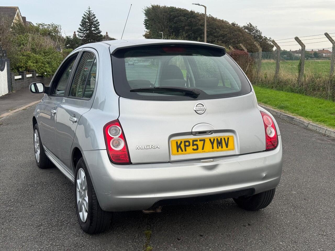 Nissan Micra — photo 4