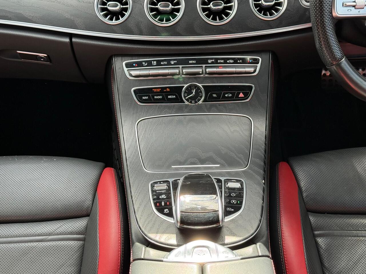Mercedes-Benz E Class — photo 52
