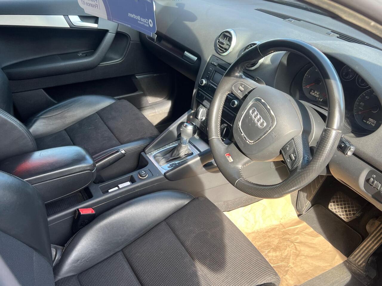 Audi A3 — photo 2