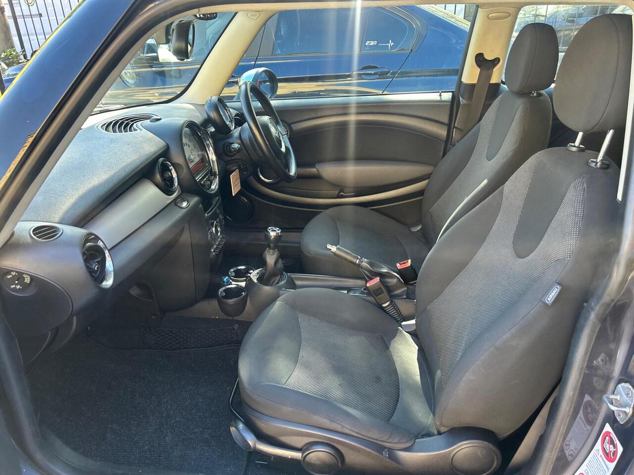 MINI Hatch — photo 27