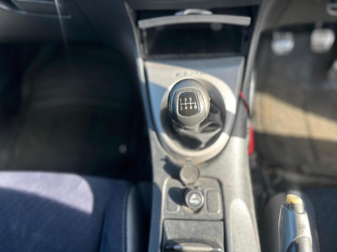 Honda Civic — photo 7