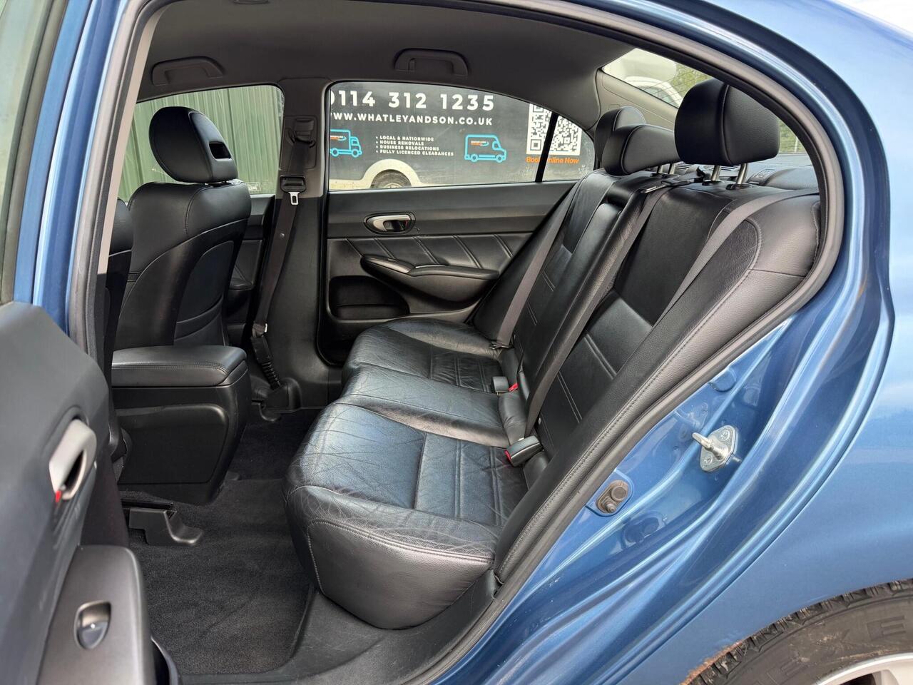 Honda Civic — photo 10