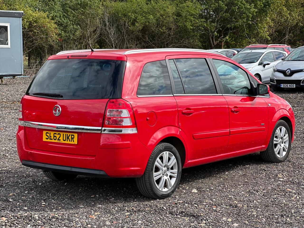 Vauxhall Zafira — photo 8