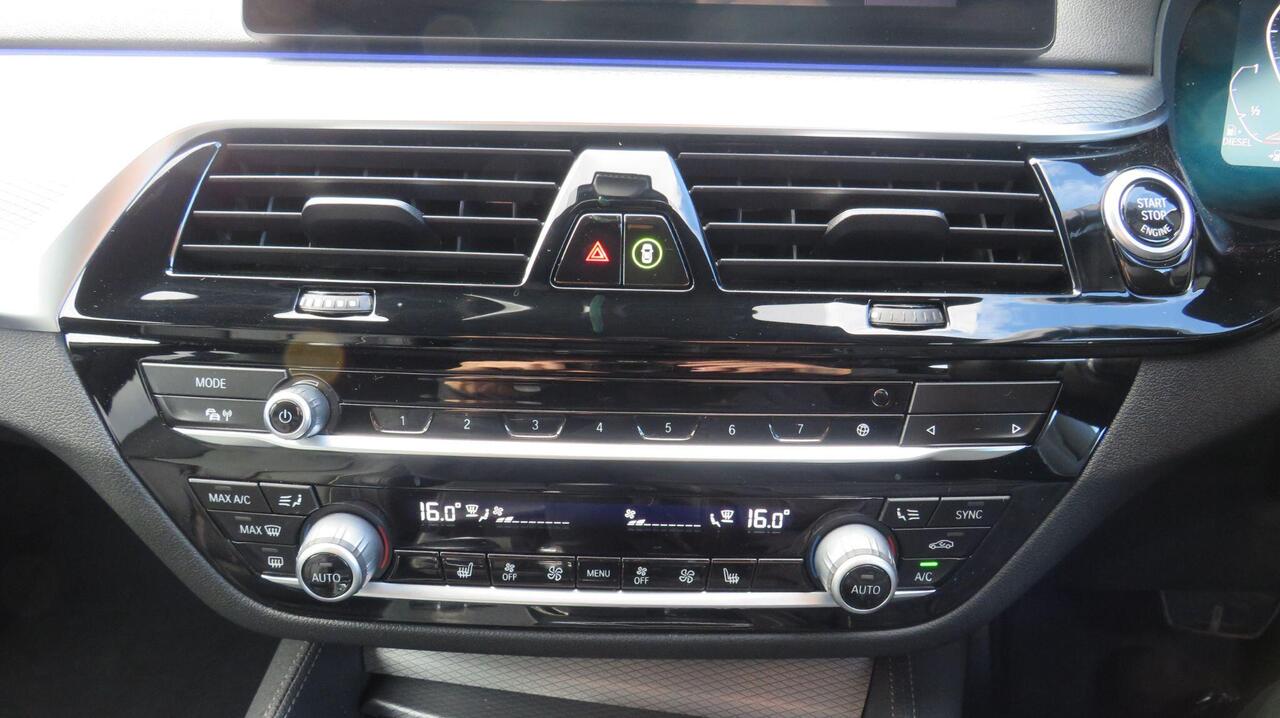 BMW 5 Series — photo 38