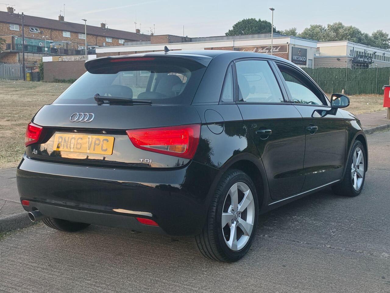 Audi A1 — photo 11