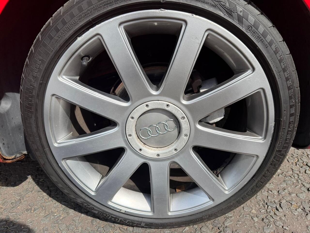 Audi TT — photo 14