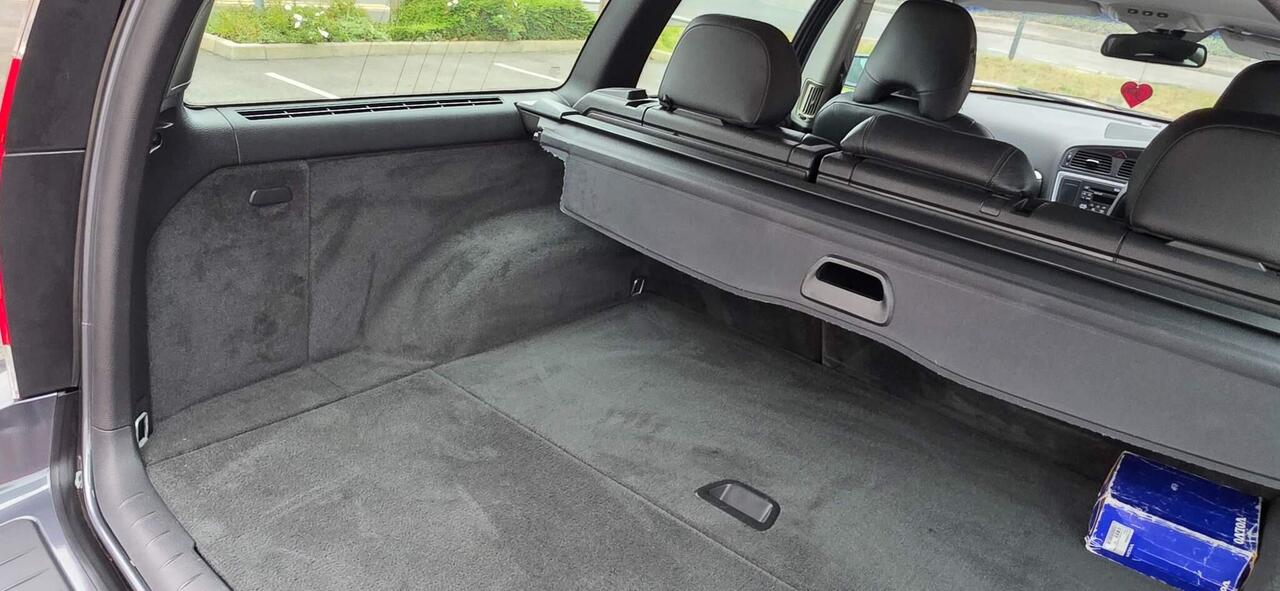 Volvo V70 — photo 72