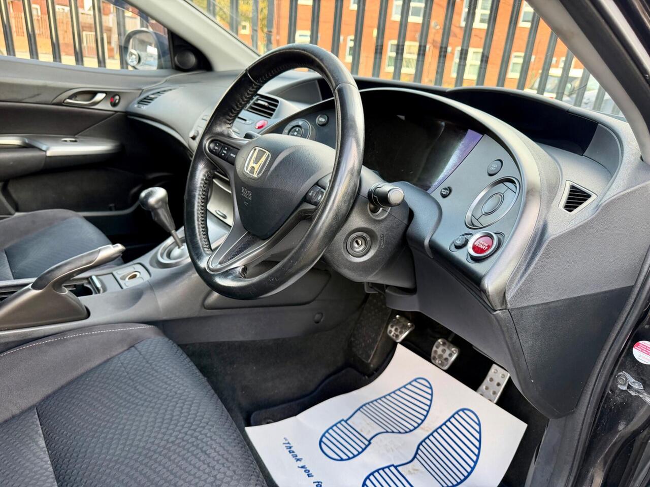Honda Civic — photo 37