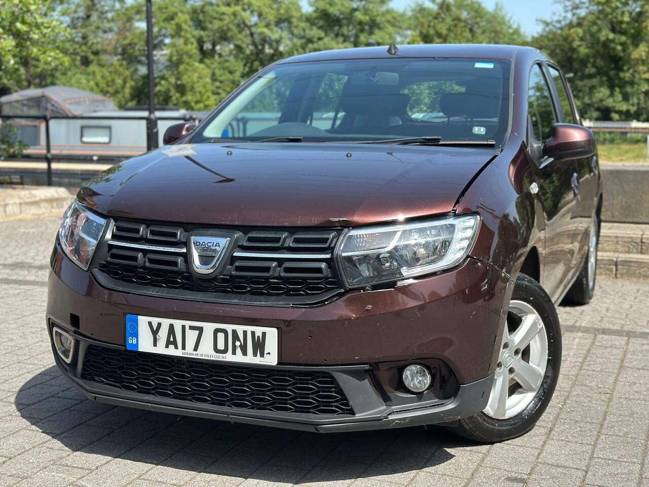 Dacia Sandero — photo 6