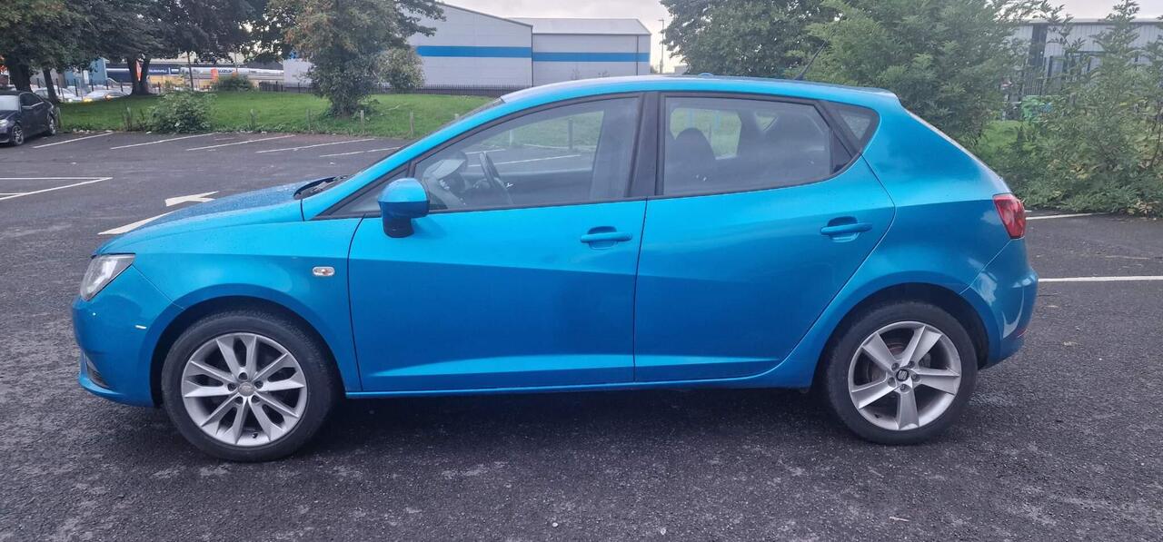 SEAT Ibiza — photo 4