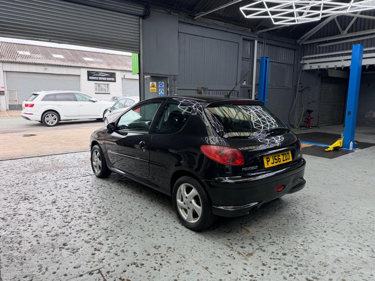 Peugeot 206 — photo 3