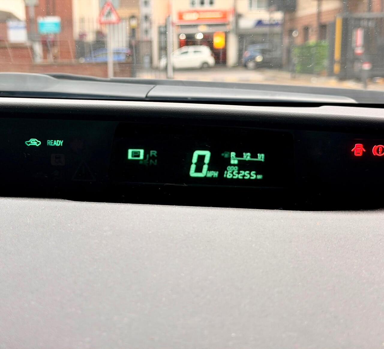 Toyota Prius — photo 13