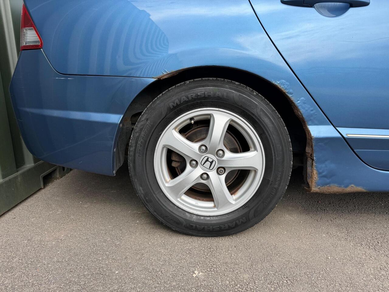 Honda Civic — photo 29