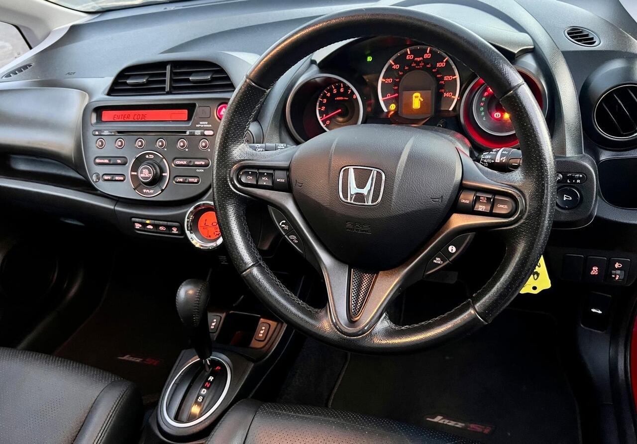 Honda Jazz — photo 18