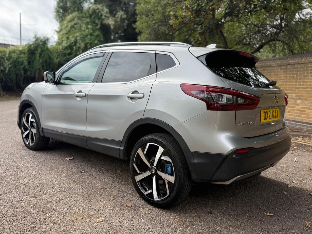 Nissan Qashqai — photo 14