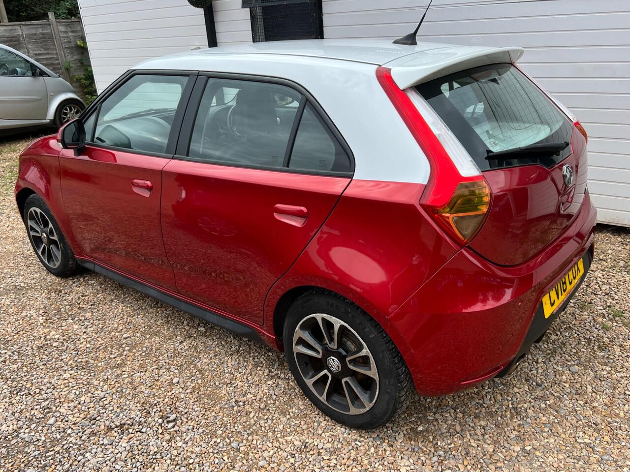 MG MG3 — photo 2