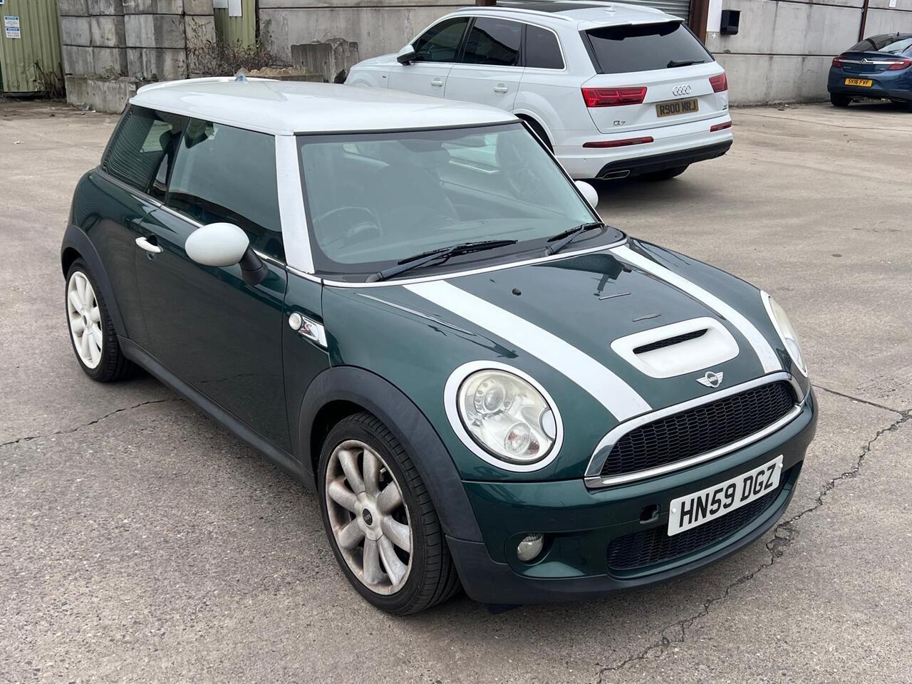MINI Hatch — photo 2