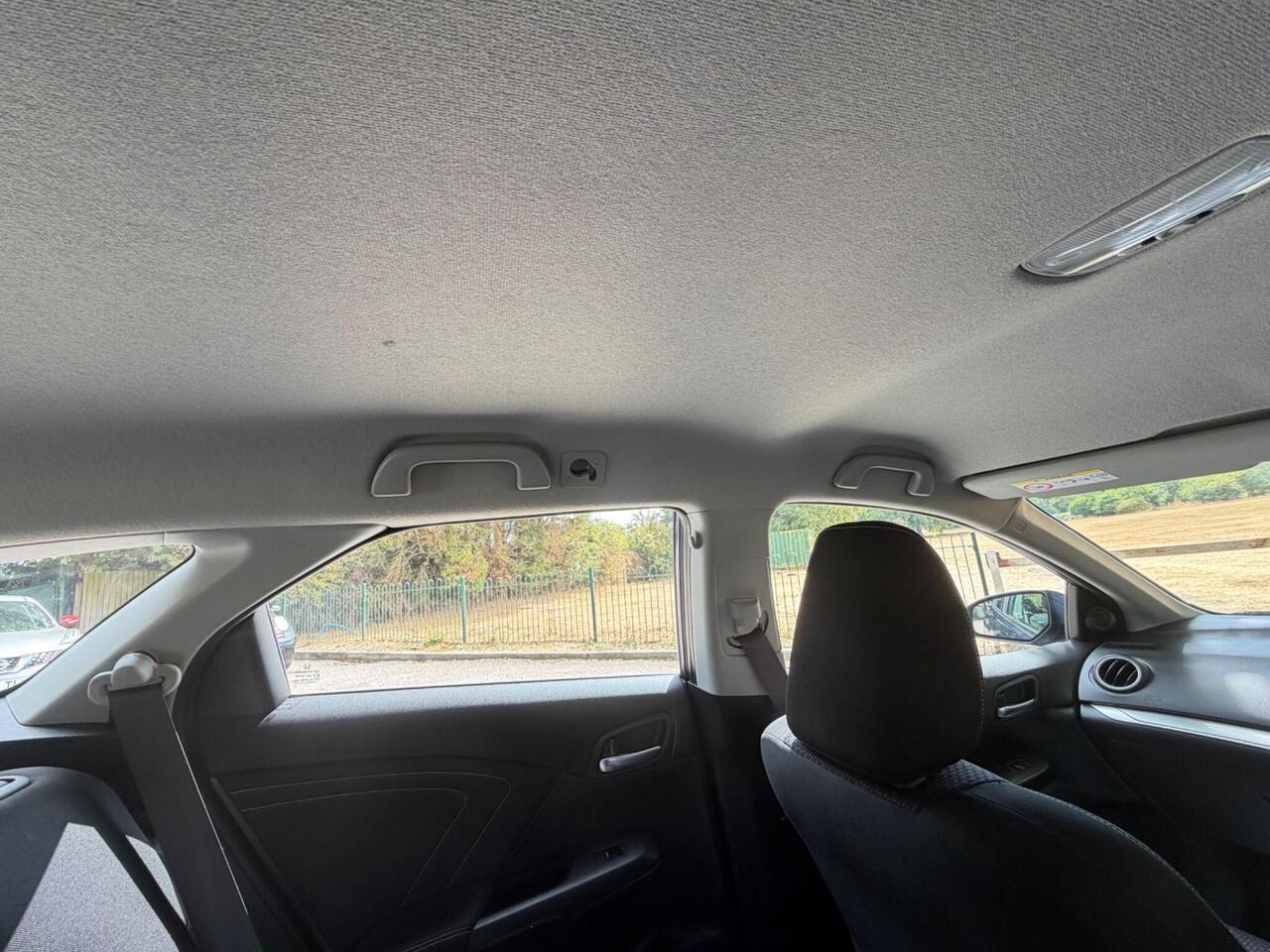 Honda Civic — photo 34